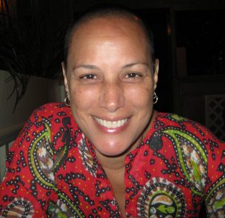 headshot-carmen-rivera